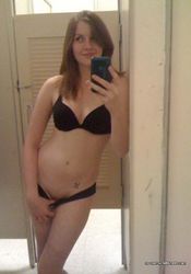 Picture collection of an amateur horny kinky babe dildoing her pussy