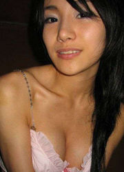 Nice compilation of a Thai chick?s hot selfpics