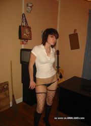 Picture collection of an amateur emo hottie's selfpics