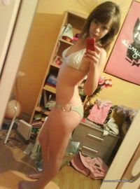 Hot slutty amateur teen babes in non-nude pics