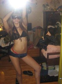 Photos of a kinky sexy naughty amateur bitch camwhoring