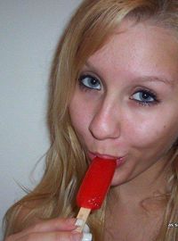Collection of sexy amateur honeys selfshooting for their BFs