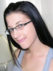 Nude Amateur Italian Babe With Glasses